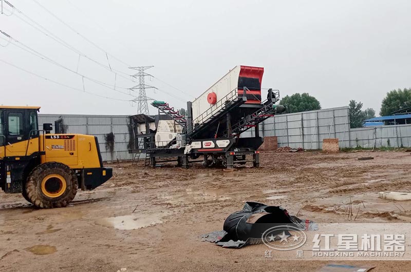 河北省移動(dòng)式錘破制砂機(jī)上哪里買(mǎi)，大概多少錢(qián)